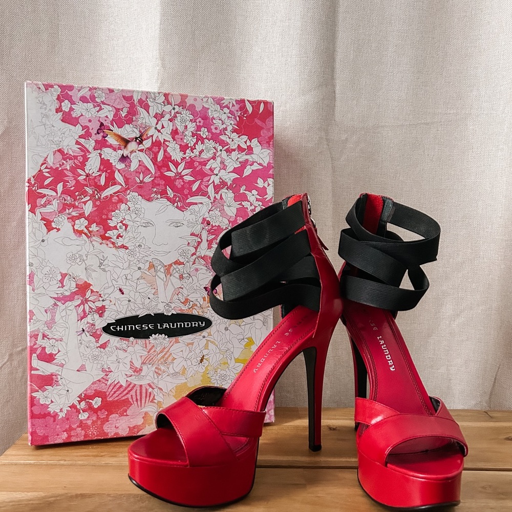 Chinese Laundry Strappy Red and Black Heels